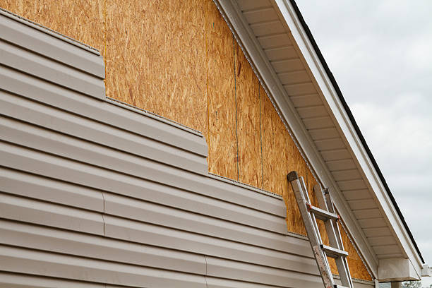 24/7 Emergency Siding Repair experts in Ashland, OH